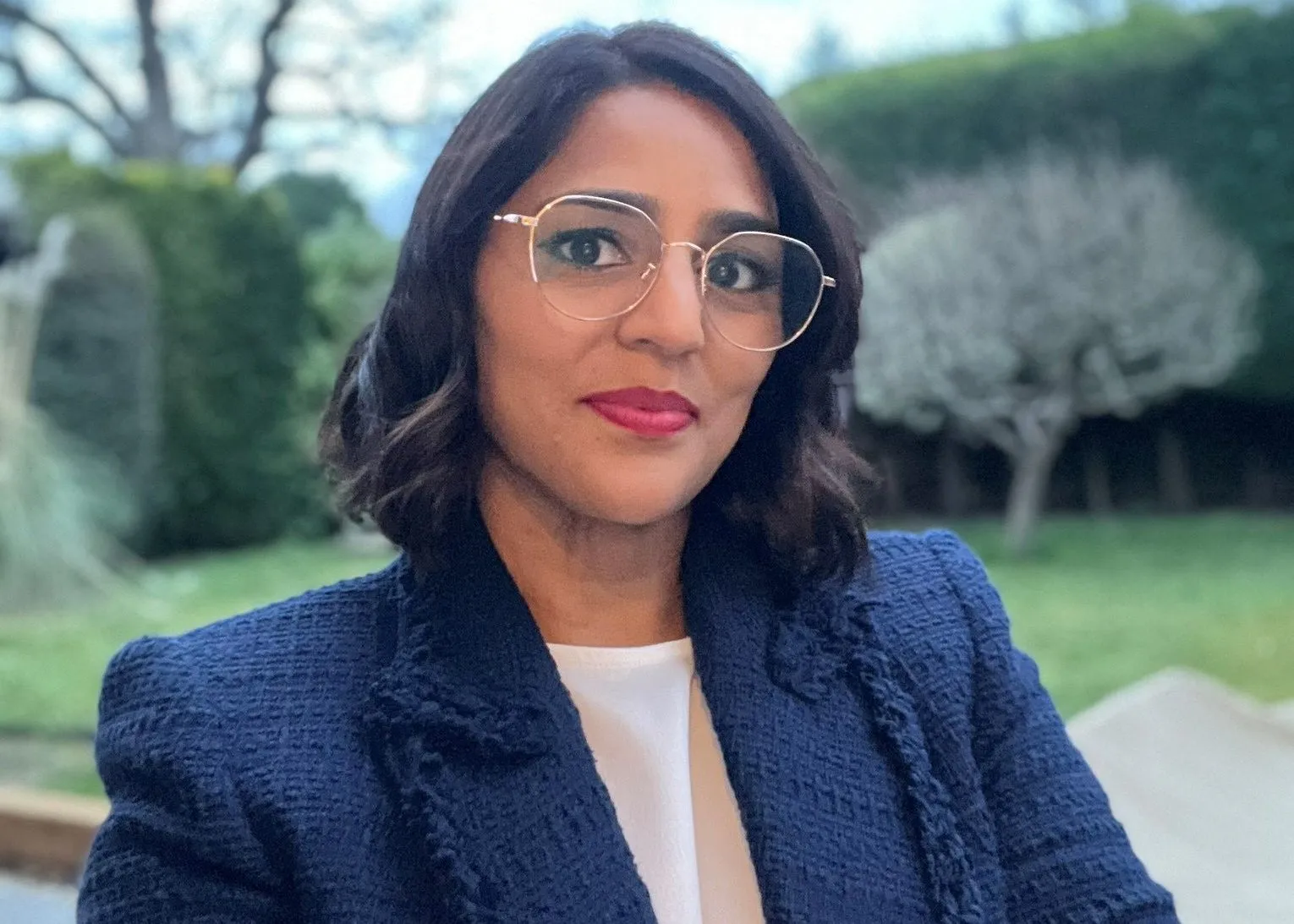 Anita Guru Exhale anita-guru-exhale